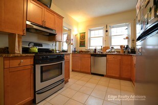 6 Oliva Rd in Boston, MA - Building Photo