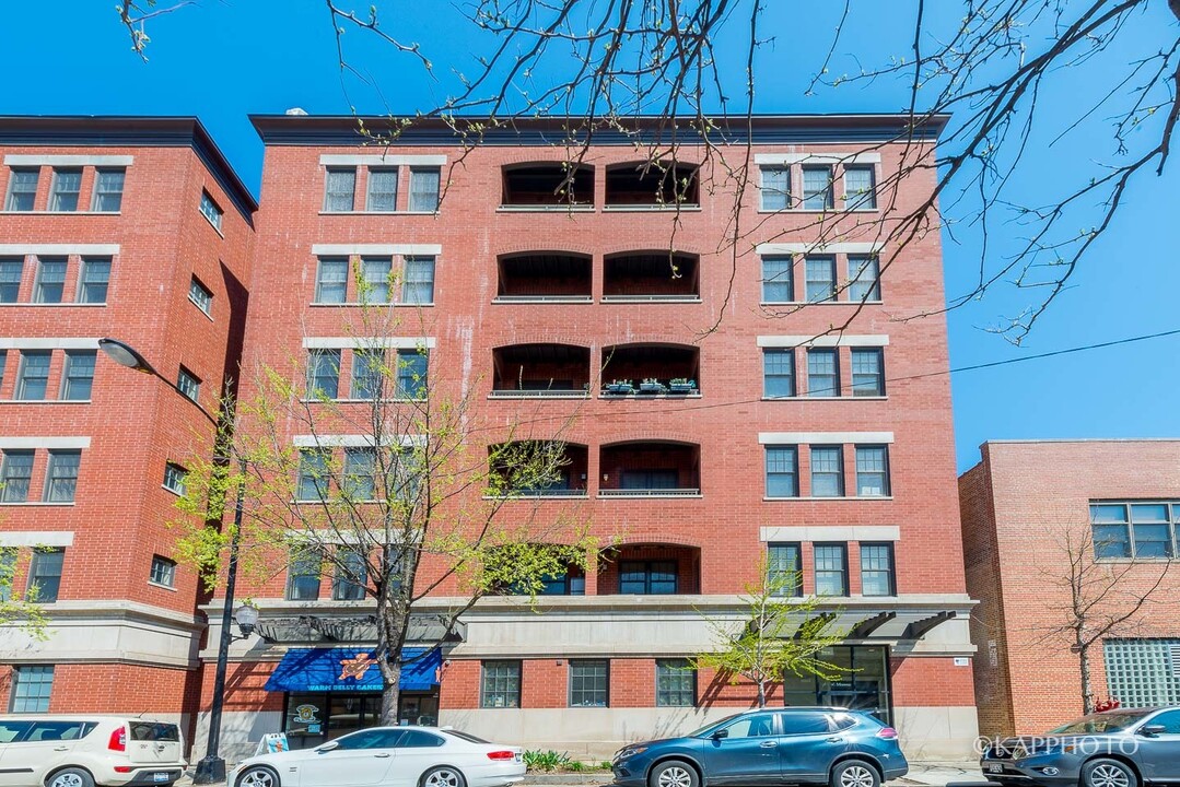 1148 W Monroe St in Chicago, IL - Building Photo
