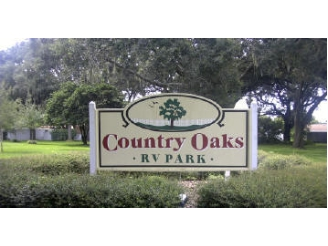 County Oaks RV Park in Zephyrhills, FL - Building Photo