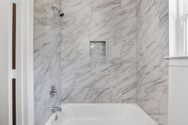 property at 4313 Harrisburg Blvd