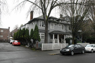 2153-2159 NW 23rd Ave in Portland, OR - Building Photo - Building Photo