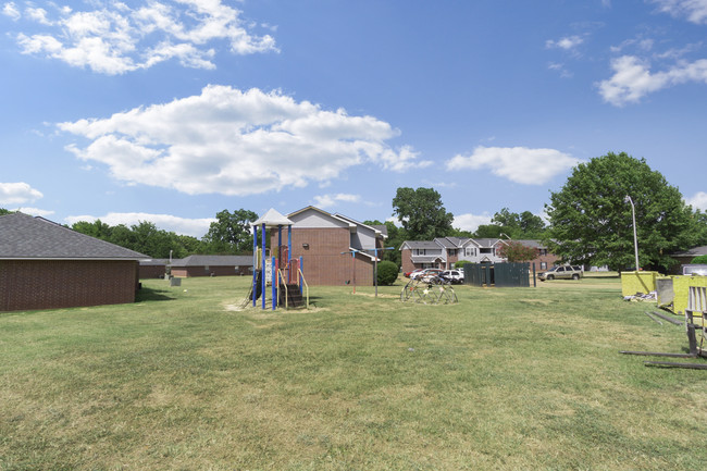 White Oak & Orchard in Bossier City, LA - Building Photo - Building Photo