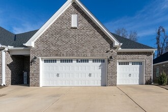 146 Lenore Ct in Prattville, AL - Building Photo - Building Photo