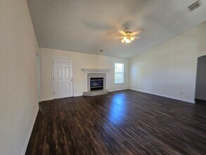 8144 Beatle Blvd in Jacksonville, FL - Building Photo - Building Photo