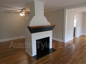 4750 Pelt St in Marianna, FL - Foto de edificio - Building Photo