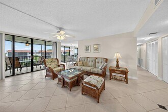 800 Jeffery St in Boca Raton, FL - Building Photo - Building Photo