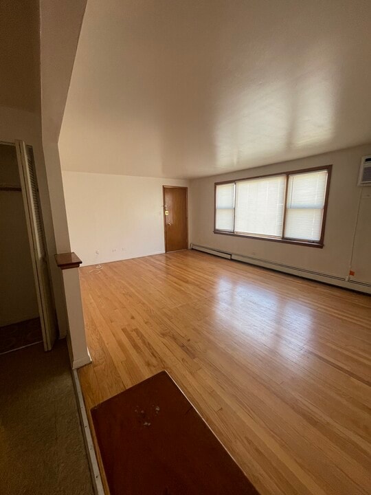 12906 Page Ct in Blue Island, IL - Foto de edificio