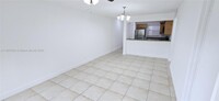 1581 Balfour Point Dr, Unit B in West Palm Beach, FL - Foto de edificio - Building Photo