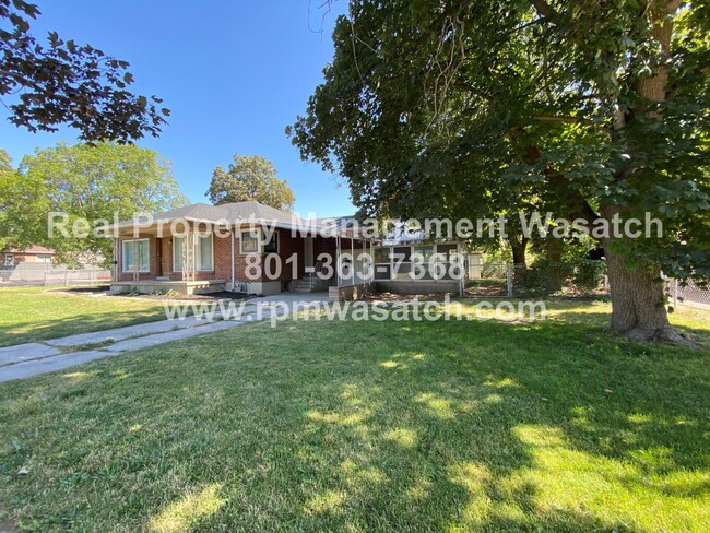 141 Garden View Dr in Midvale, UT - Building Photo - Building Photo