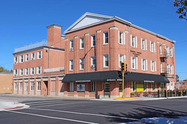 Brede Tower Apartments North in Belleville, IL - Building Photo - Building Photo