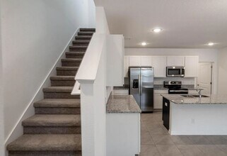 735 Costa Ln in Debary, FL - Building Photo - Building Photo