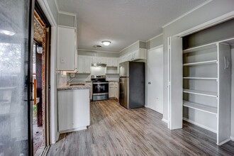 2708 Roxbury Ln in Fort Smith, AR - Building Photo - Building Photo