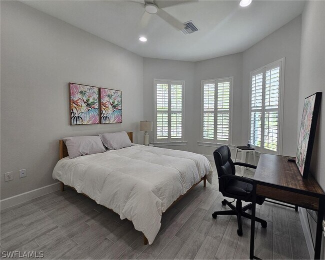 property at 6839 Saona CT