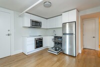 15 South St, Unit B2 in Boston, MA - Building Photo - Building Photo