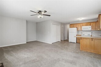 62 Hanna Dr in Talking Rock, GA - Building Photo - Building Photo