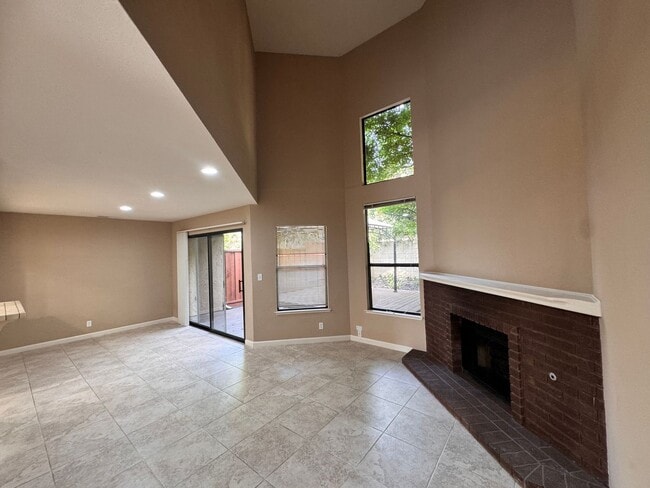 38776 Crane Terrace in Fremont, CA - Building Photo - Building Photo