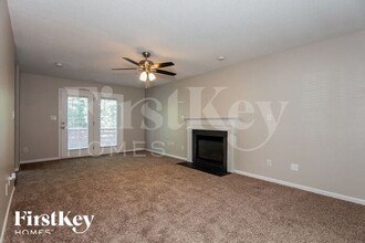 153 Silver Birch Ln in Mount Holly, NC - Building Photo - Building Photo