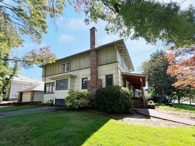 property at 2109 Alder St