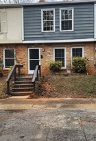 780 Glynn Oaks Dr in Clarkston, GA - Building Photo