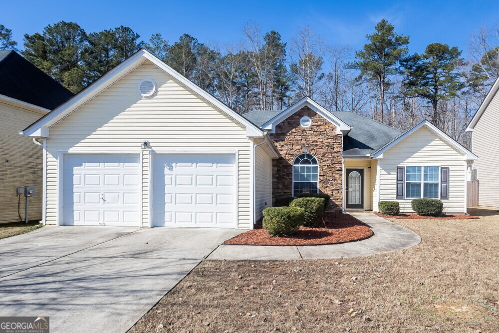 2238 Corkscrew Way in Villa Rica, GA - Building Photo