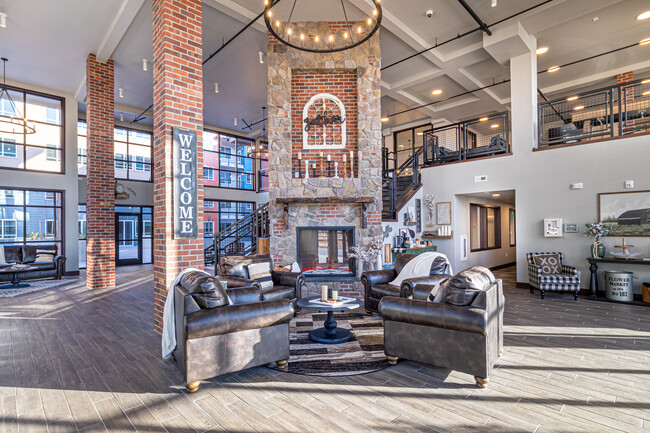 Park Place Apartments in Bellingham, WA - Building Photo - Lobby