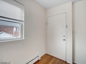 2467 NJ-10 in Morris Plains, NJ - Building Photo - Building Photo