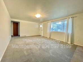 874 E Angelina Ave in Salt Lake City, UT - Building Photo - Building Photo