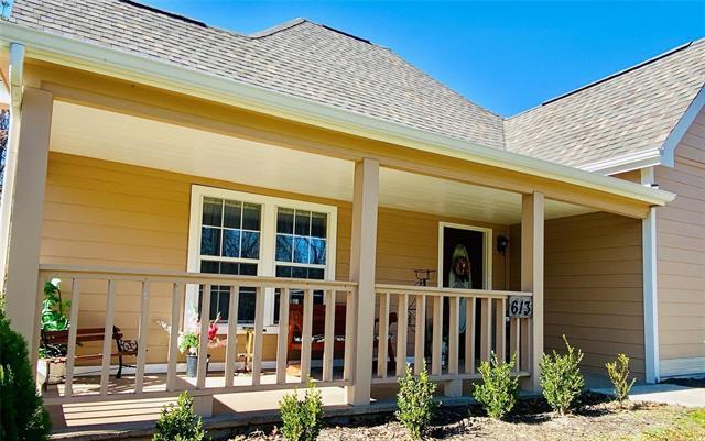 613 N U.S. Hwy 69 in Celeste, TX - Building Photo - Building Photo