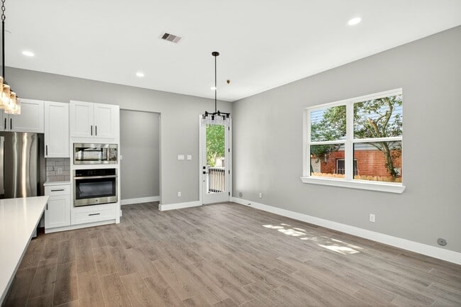 property at 4517 Larch Ln