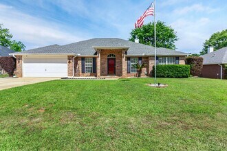 3175 Border Creek Dr in Crestview, FL - Building Photo - Building Photo