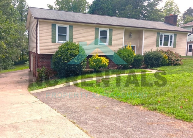 730 Motor Rd in Winston-Salem, NC - Building Photo - Building Photo