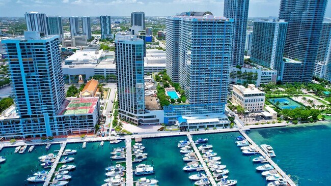 property at 1717 N Bayshore Dr