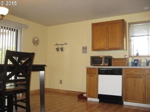 8606 NE 160th Ave in Vancouver, WA - Building Photo - Building Photo