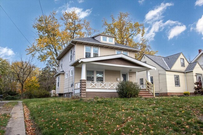 property at 15925 Friend Ave