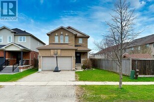 47 Mcmulkin St in New Tecumseth, ON - Building Photo