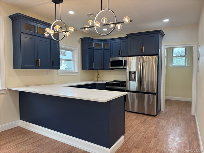 property at 109 Grandview Ave