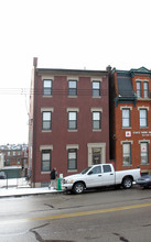 2322 E Carson St in Pittsburgh, PA - Building Photo - Building Photo