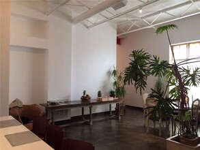 1371 Crampton St in Dallas, TX - Building Photo - Building Photo