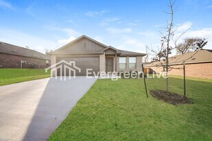 9216 SW 20th St in Oklahoma City, OK - Building Photo