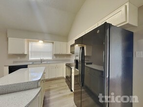 6002 Flyers Ln in Arlington, TX - Building Photo - Building Photo