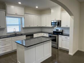 706 Tower Mill Ct in Robinson, TX - Foto de edificio - Building Photo