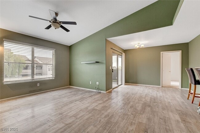 property at 45 Maleena Mesa St