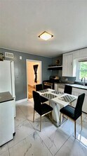 87 Mountain Ave in Middletown, NY - Building Photo - Building Photo
