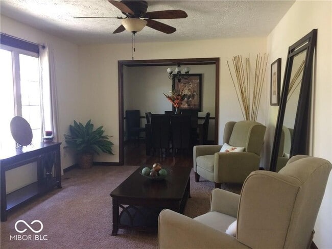 108 Willowood Ln in Fishers, IN - Building Photo - Building Photo