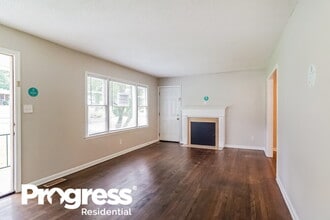 812 Nelson Dr in Birmingham, AL - Building Photo - Building Photo