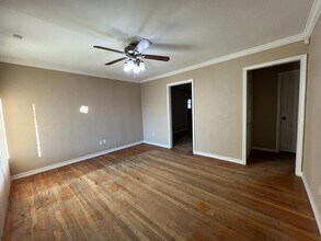 4906 38th St in Lubbock, TX - Building Photo - Building Photo