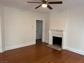52 Riggs Pl in South Orange, NJ - Building Photo - Building Photo