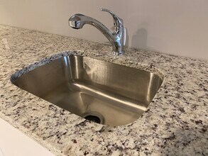 4932 W Thompson St in Philadelphia, PA - Building Photo - Building Photo