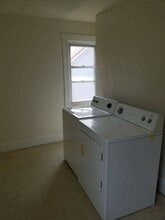 166 Center St in Frostburg, MD - Building Photo - Building Photo
