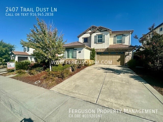 2407 Trail Dust Ln in Rocklin, CA - Building Photo - Building Photo